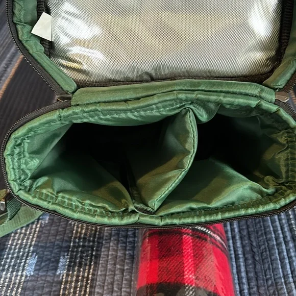 Wine To Go Bundle- PicnicTime Wine Pack Glasses & Outdoor Blanket & Accessories - Picture 8 of 14